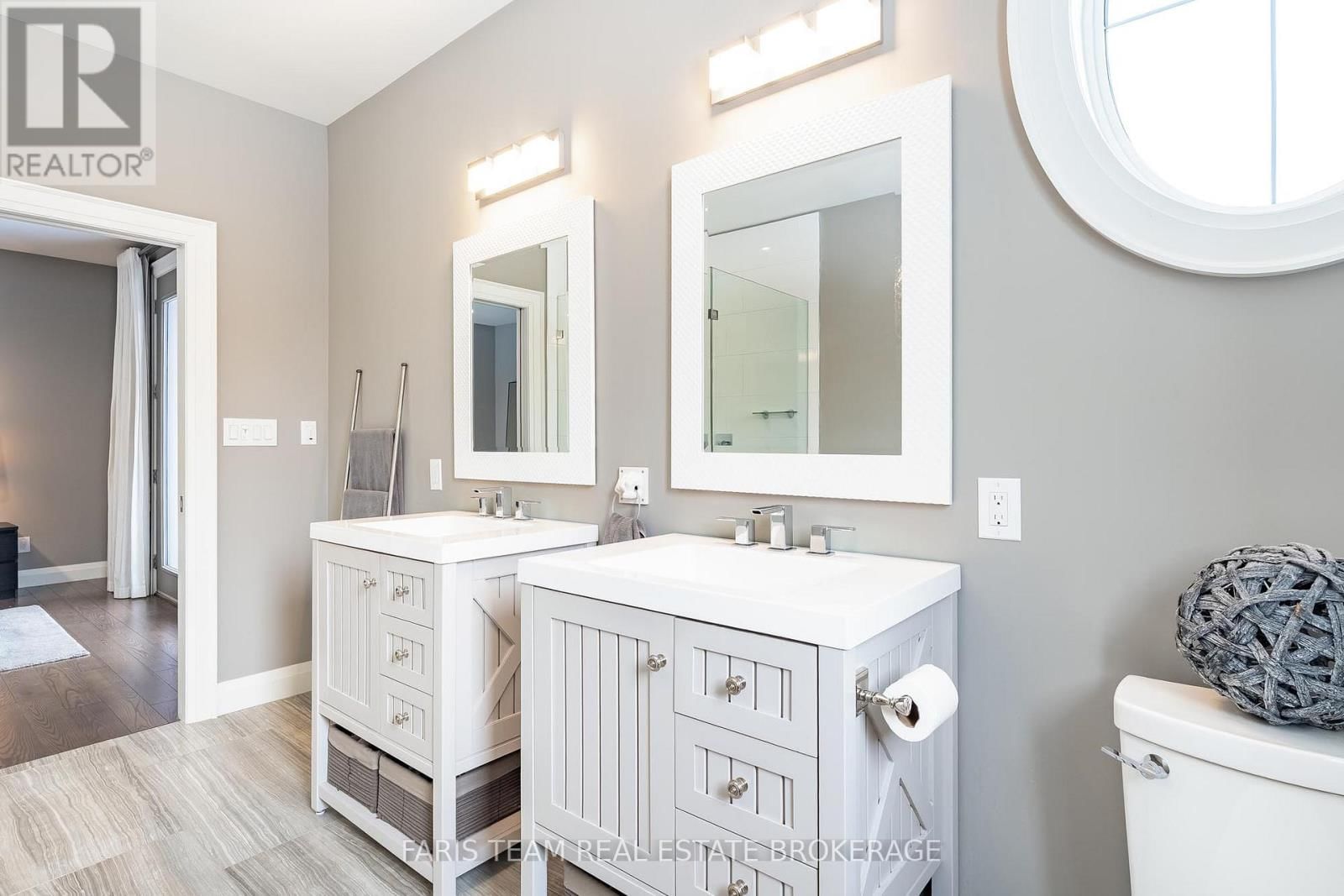 142 MENNILL DRIVE Image 17