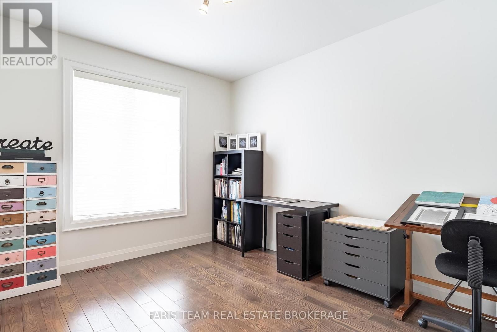 142 MENNILL DRIVE Image 19