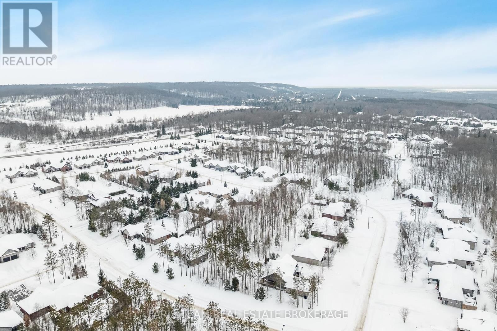 142 MENNILL DRIVE Image 38