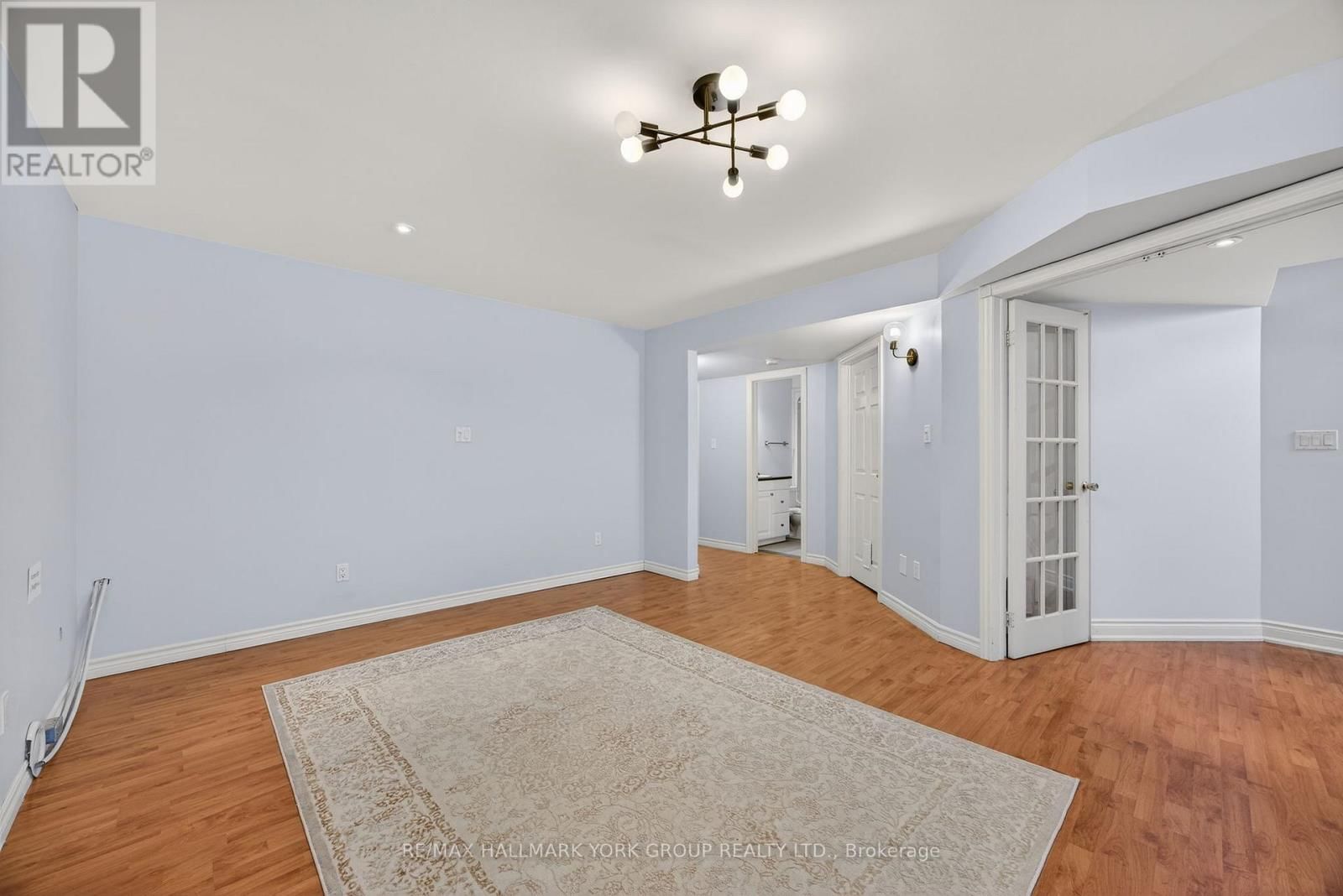 25 FOREST DALE DRIVE Image 36