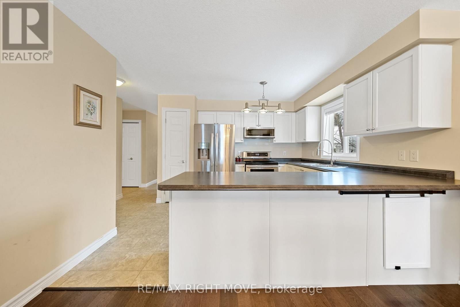 3 TAYLOR DRIVE Image 14