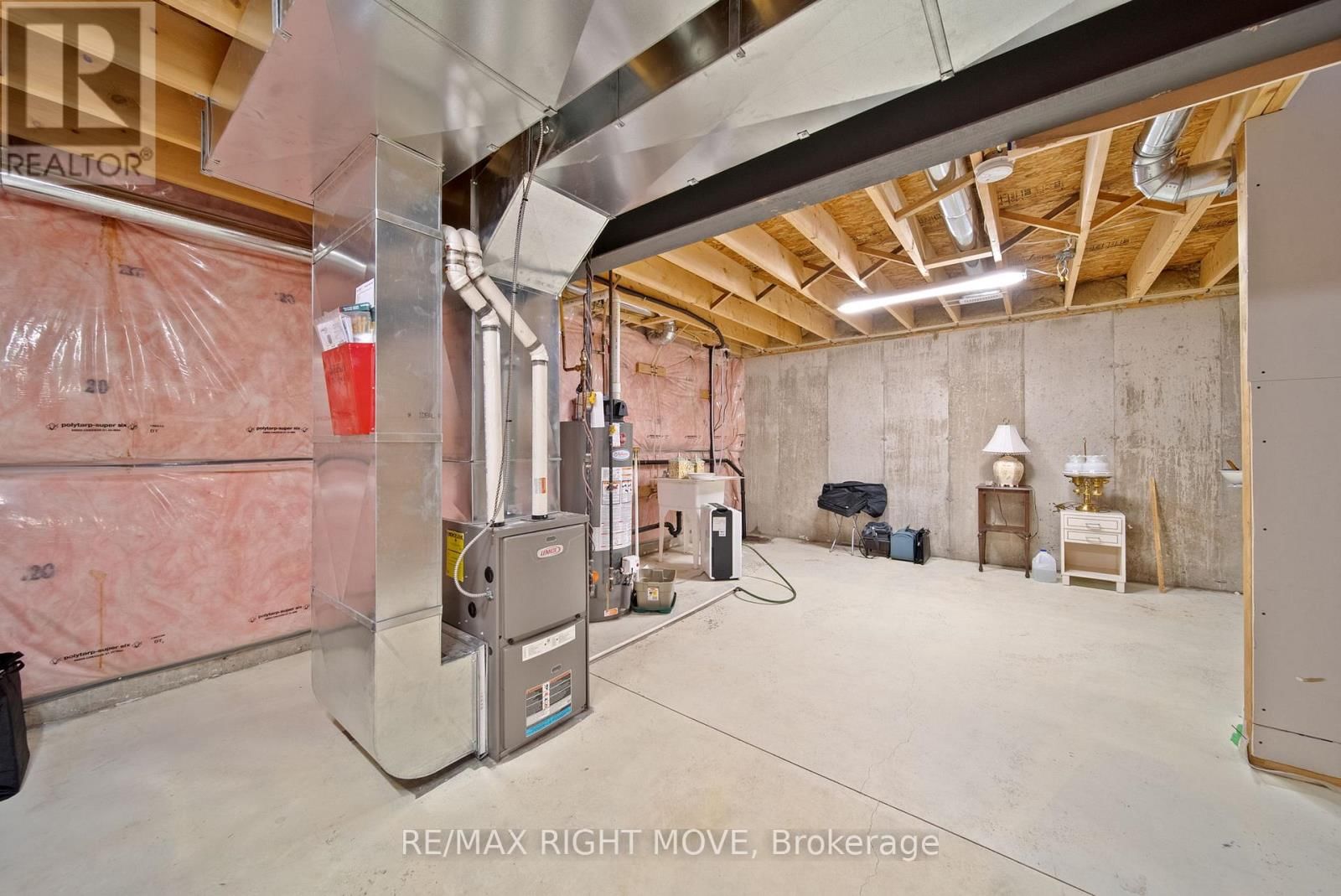 3 TAYLOR DRIVE Image 26