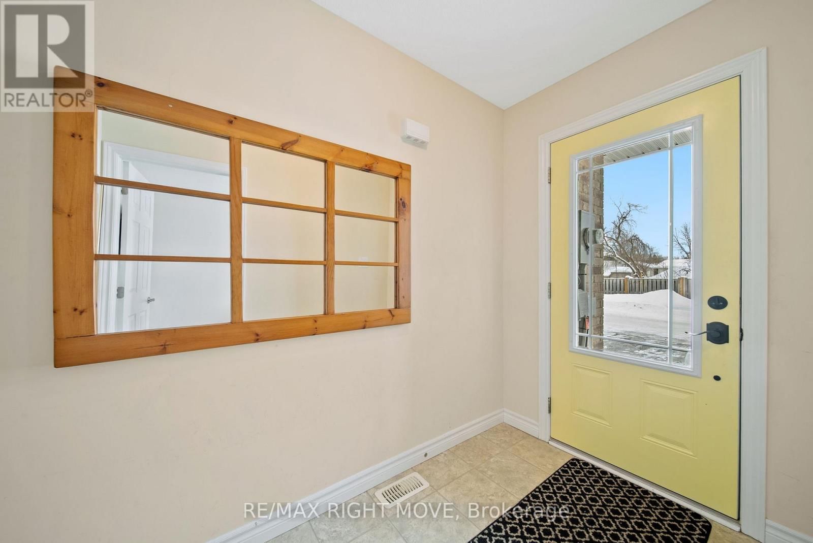 3 TAYLOR DRIVE Image 3