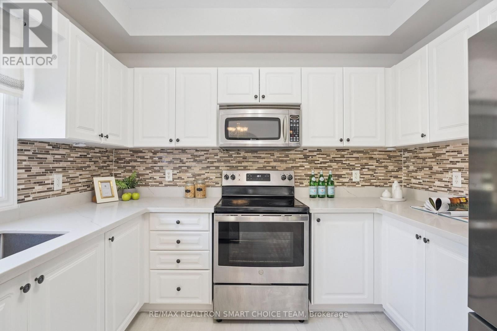 117 MILLER DRIVE Image 14