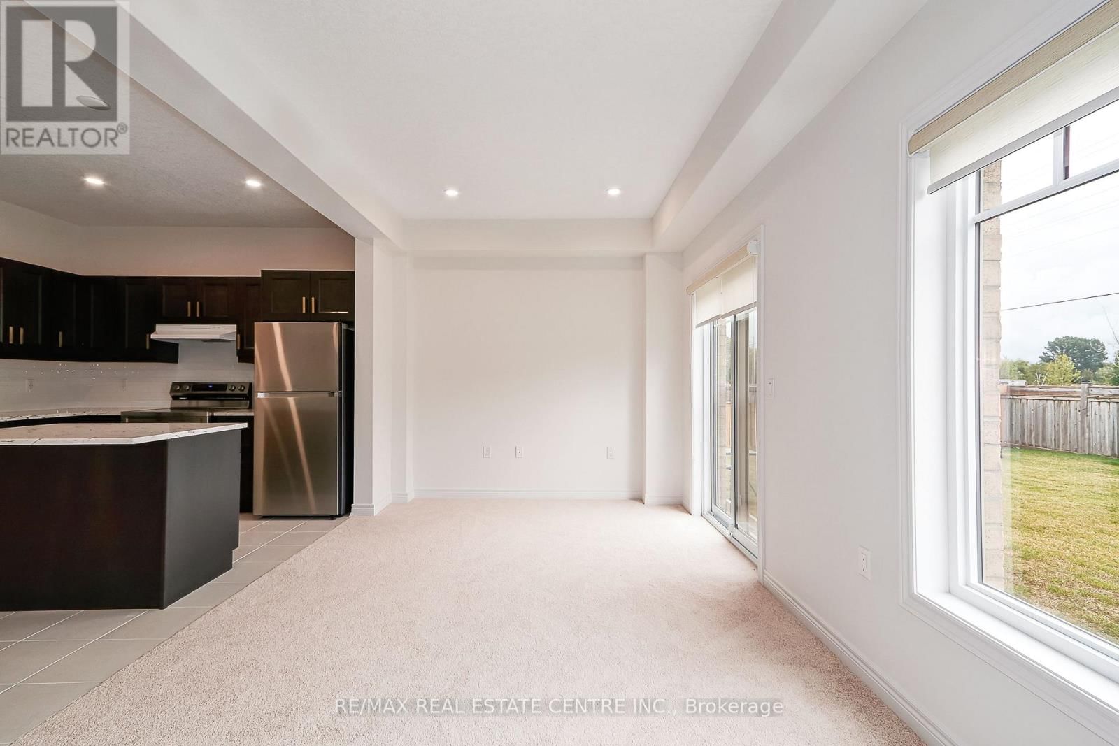 15 SHIPLEY AVENUE WEST Image 21