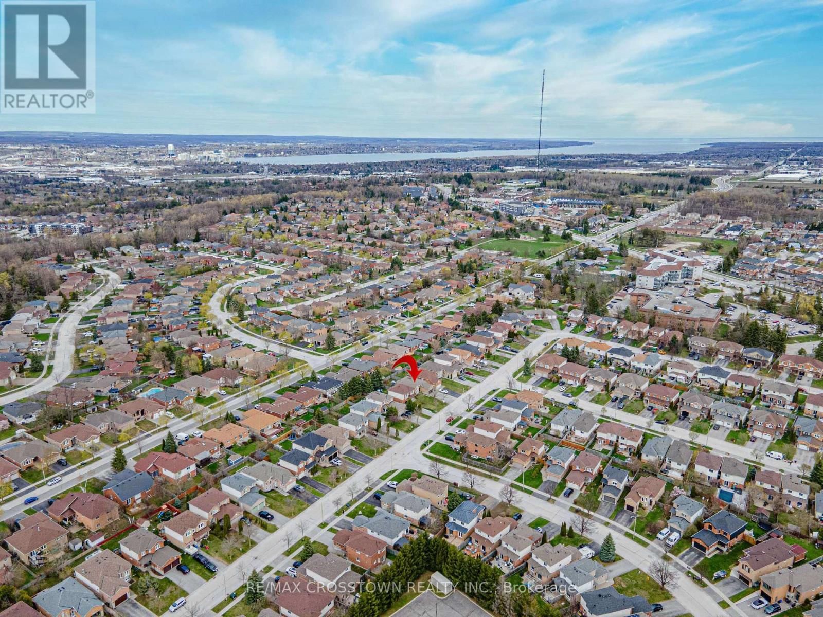 36 LESLIE AVENUE Image 42