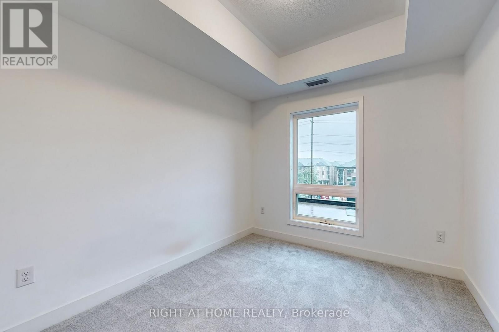 #208 - 4 SPICE WAY Image 9