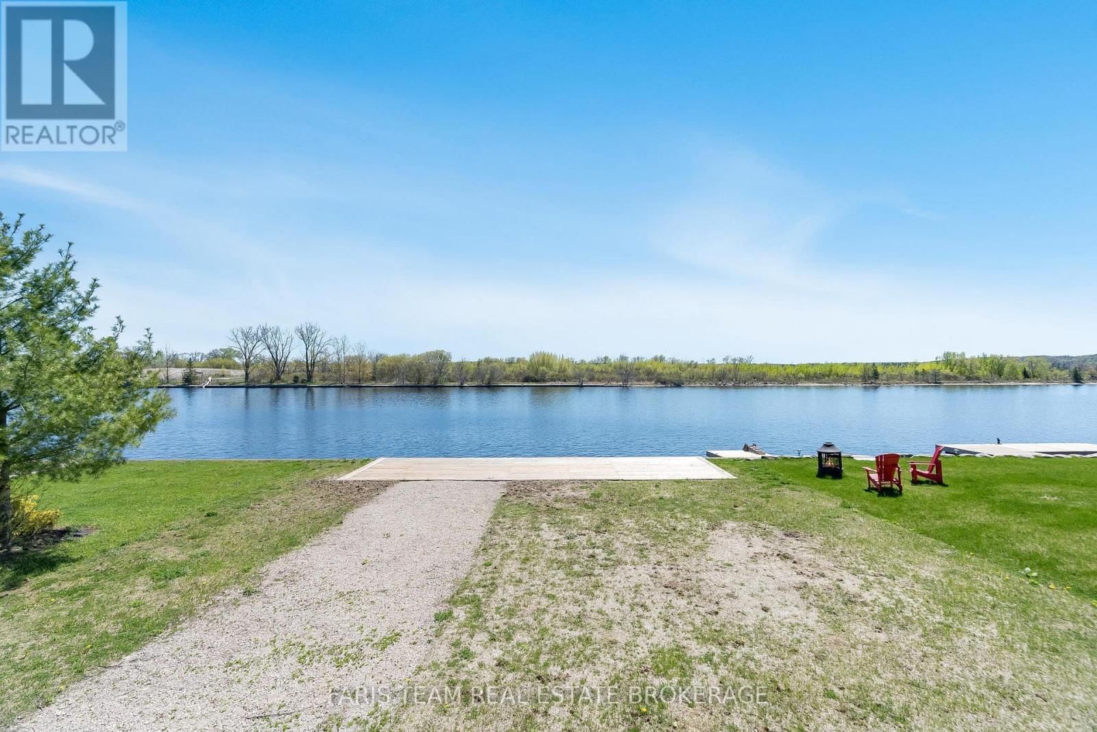 9 DOCK LANE Image 26