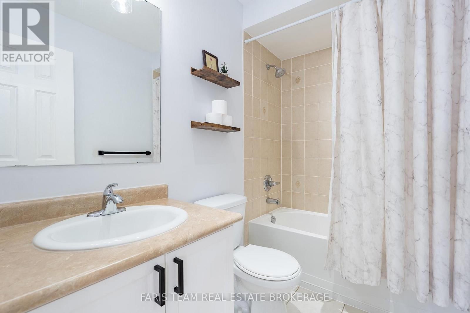 92 WESLEY AVENUE Image 17