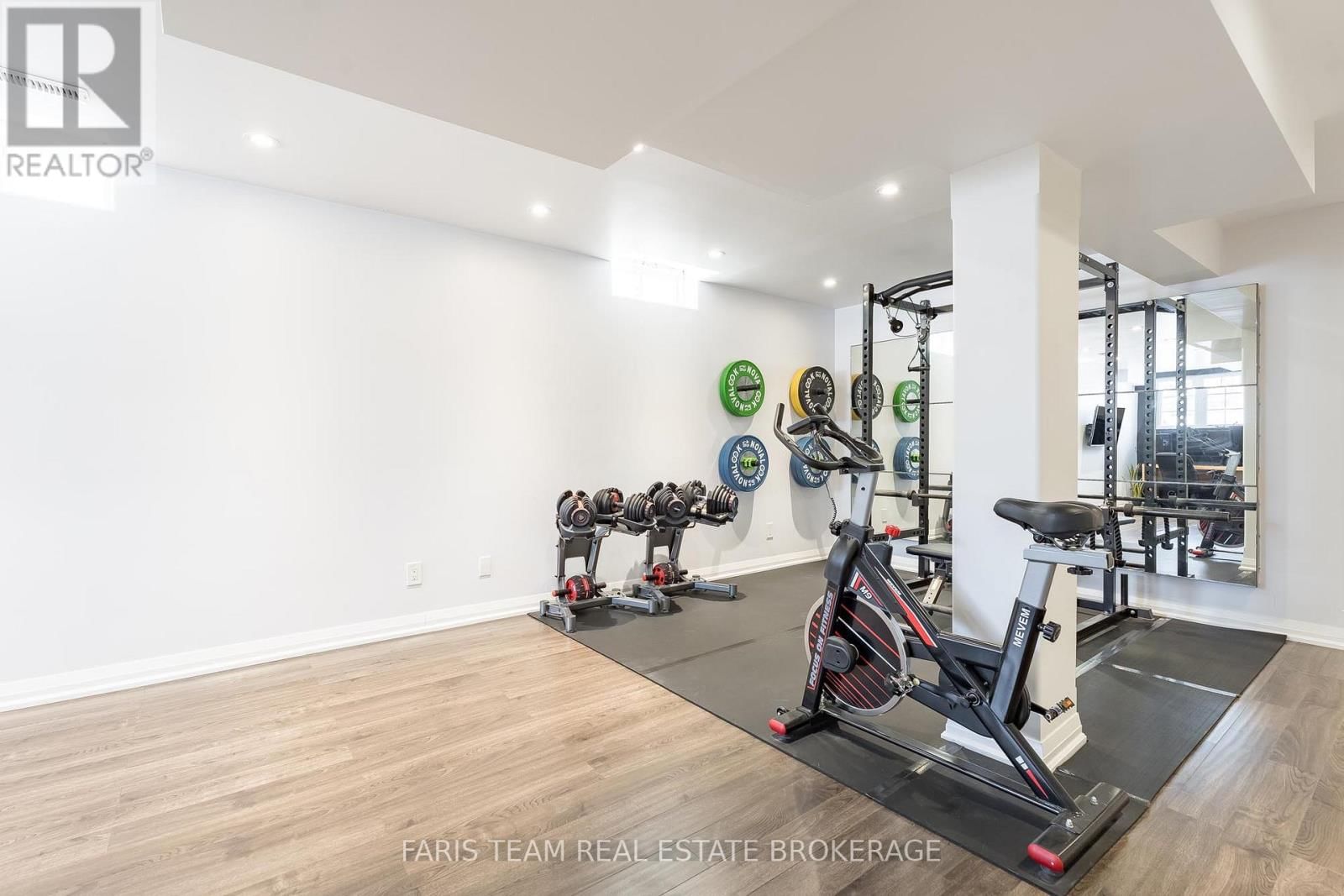 92 WESLEY AVENUE Image 19