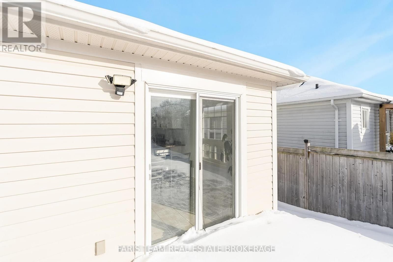 92 WESLEY AVENUE Image 23