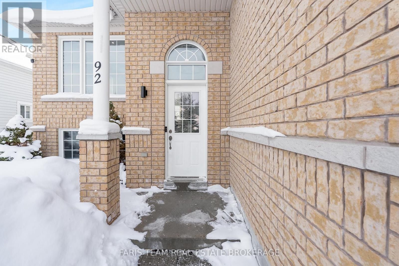 92 WESLEY AVENUE Image 3