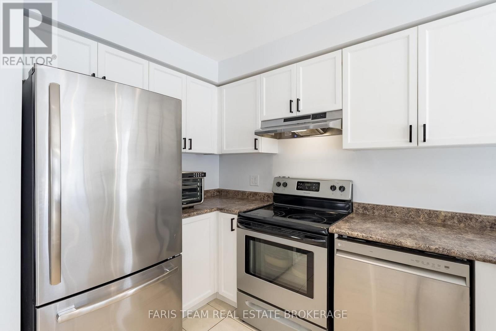 92 WESLEY AVENUE Image 7