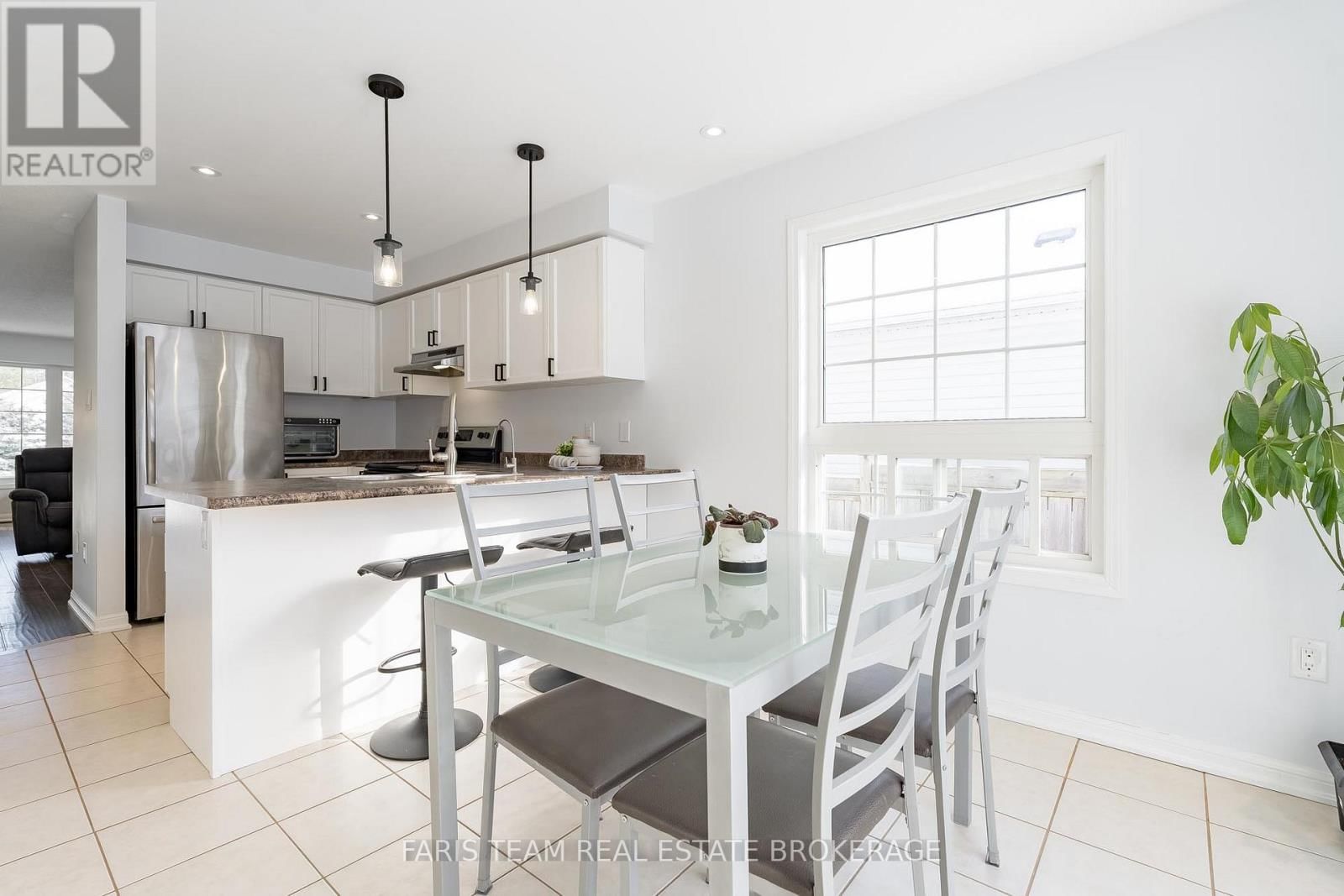 92 WESLEY AVENUE Image 9