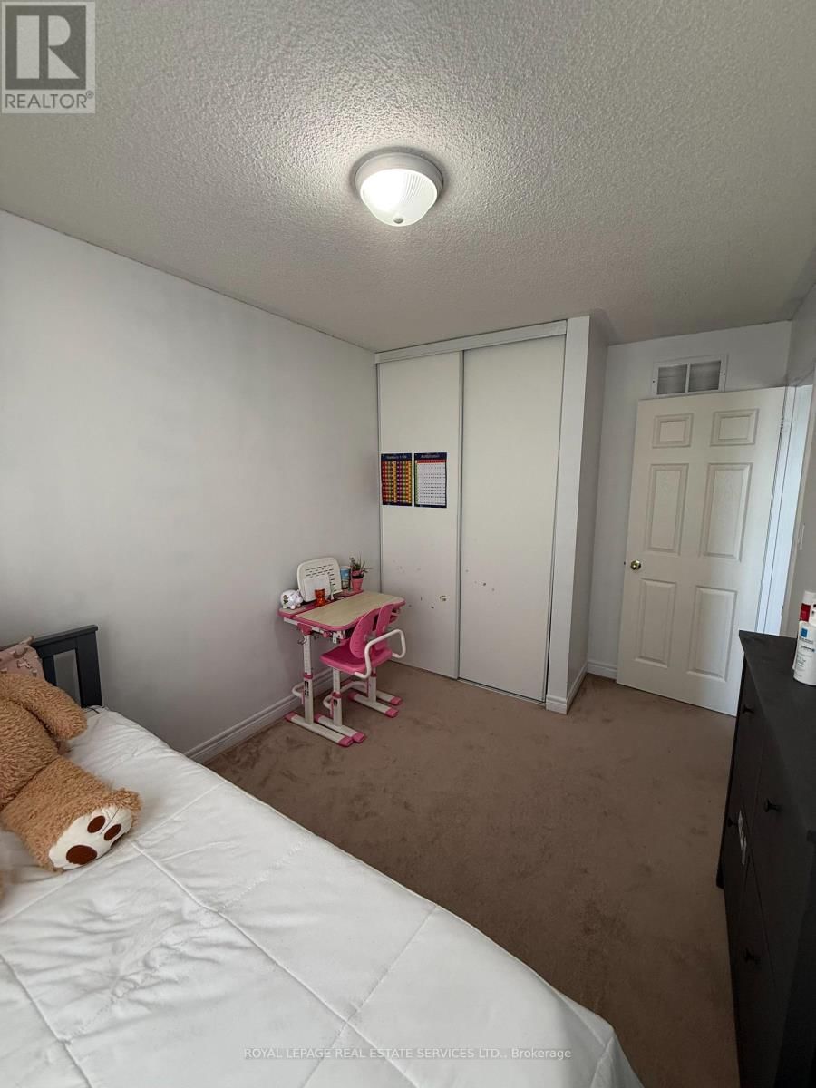 6 - 430 MAPLEVIEW DRIVE EAST Image 19