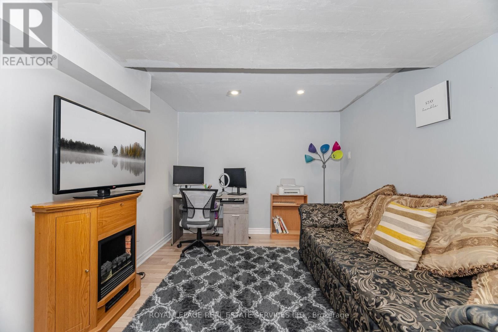 6 - 430 MAPLEVIEW DRIVE EAST Image 23