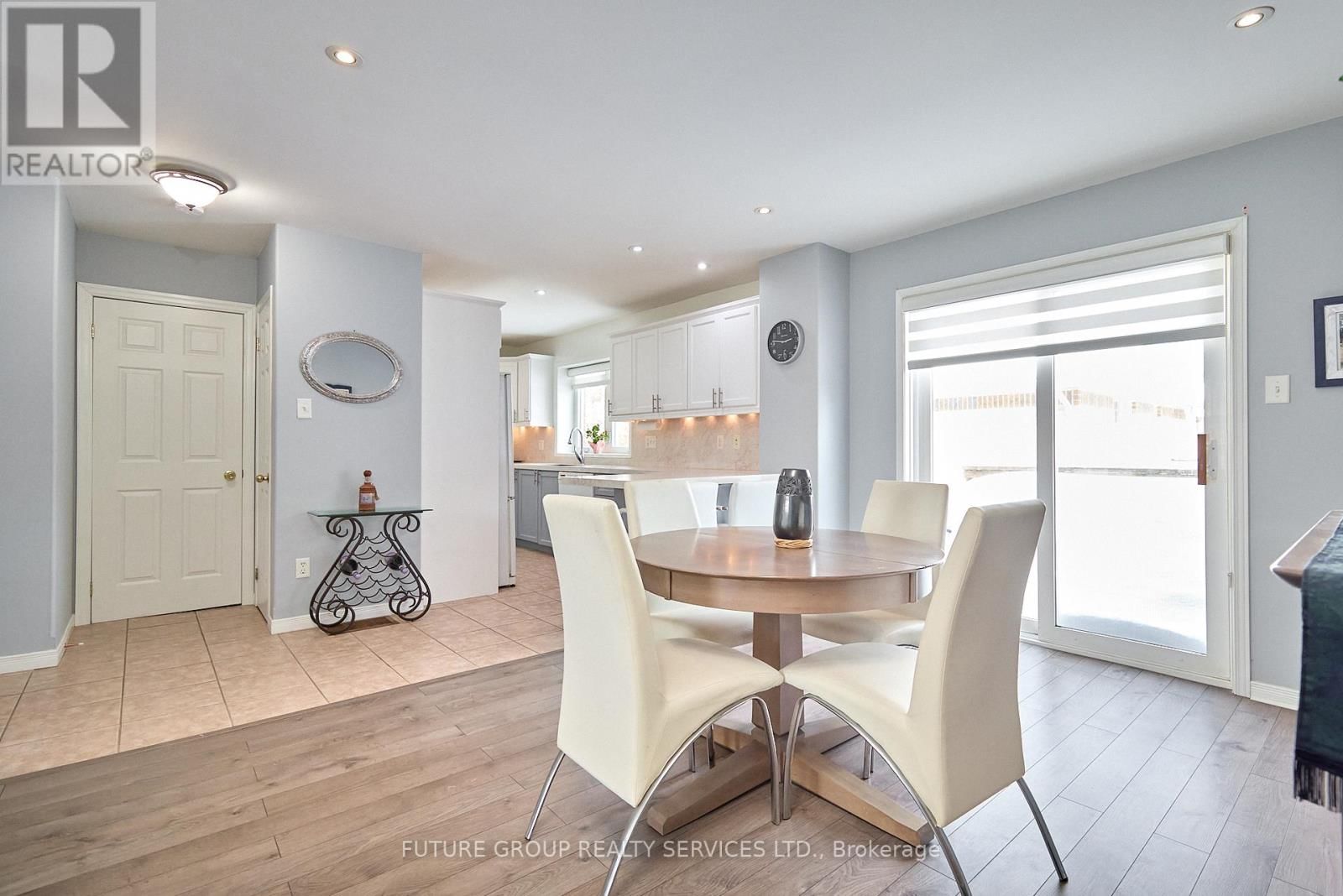 20 - 358 LITTLE AVENUE Image 5