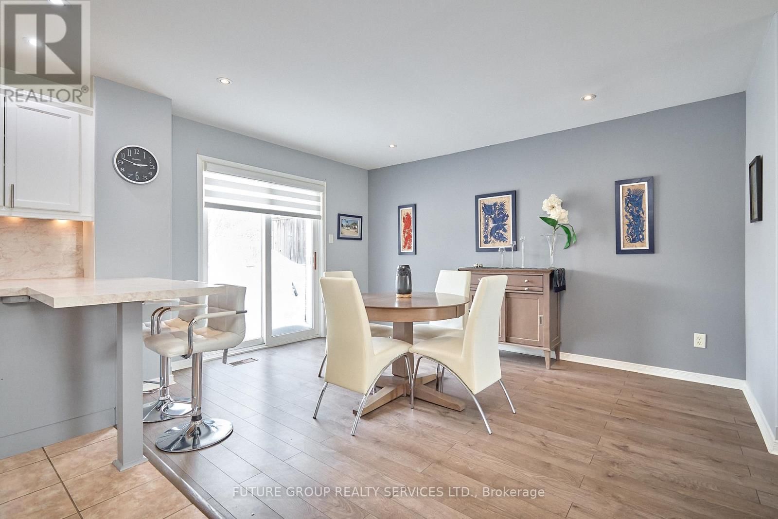 20 - 358 LITTLE AVENUE Image 6