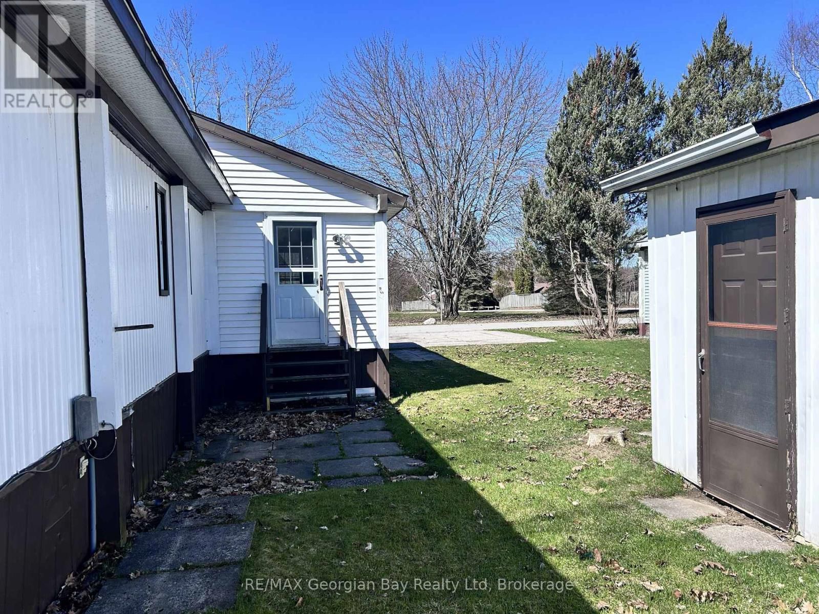 3 NORTHLAND ROAD Image 26