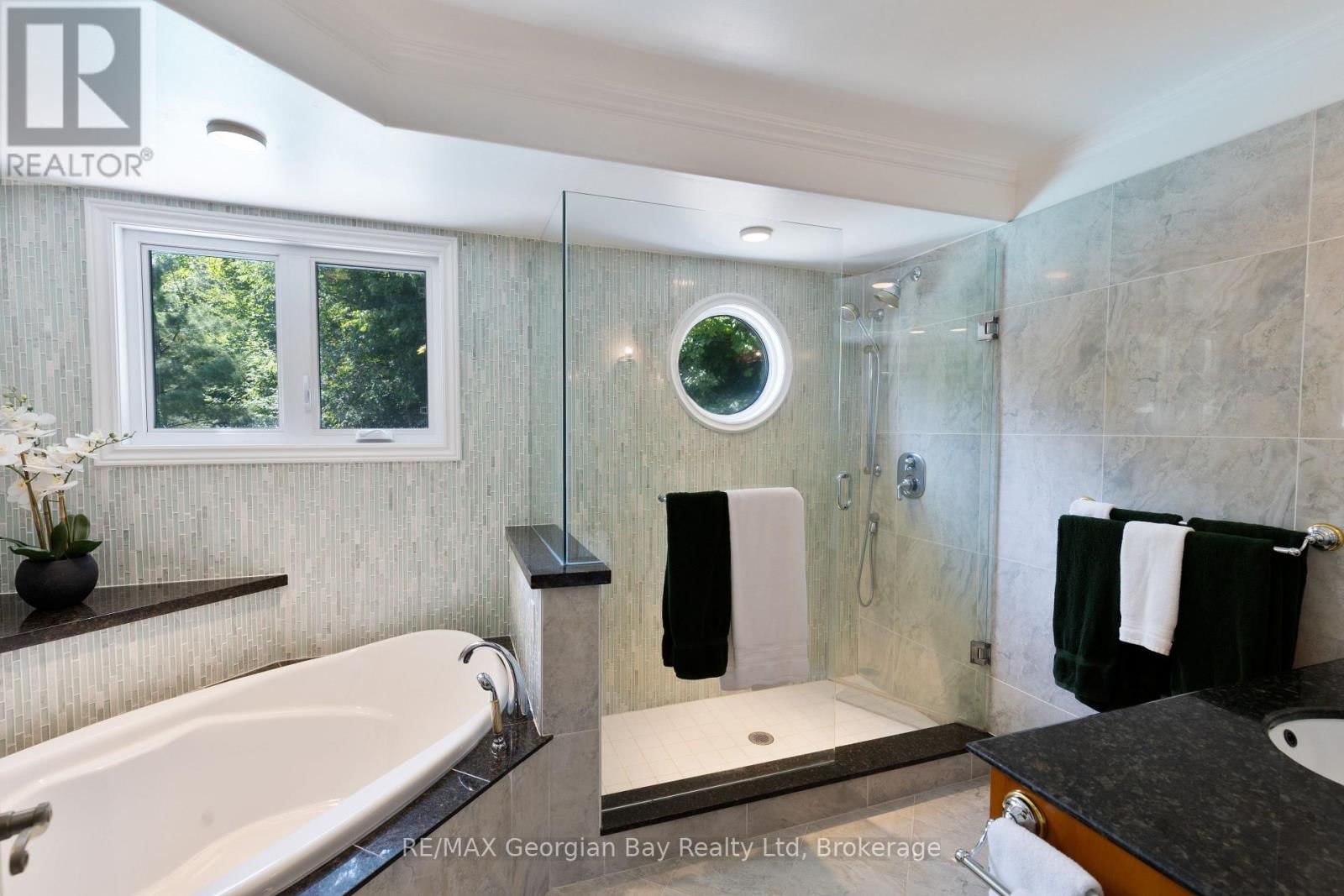 3 OAKDALE COURT Image 20