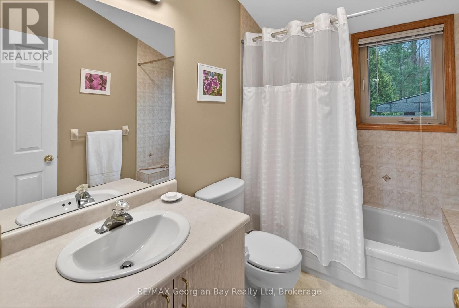 3 OAKDALE COURT Image 25