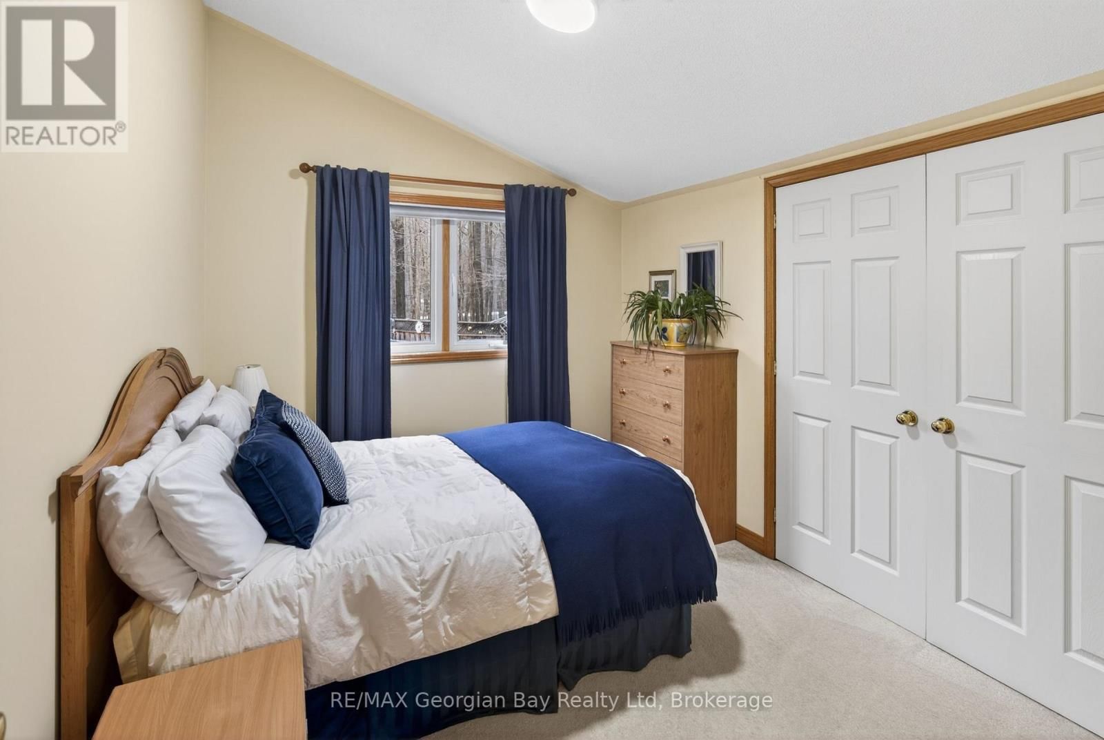 3 OAKDALE COURT Image 28