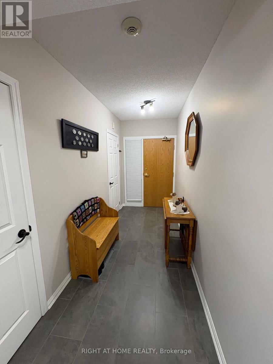 412 - 94 DEAN AVENUE Image 25