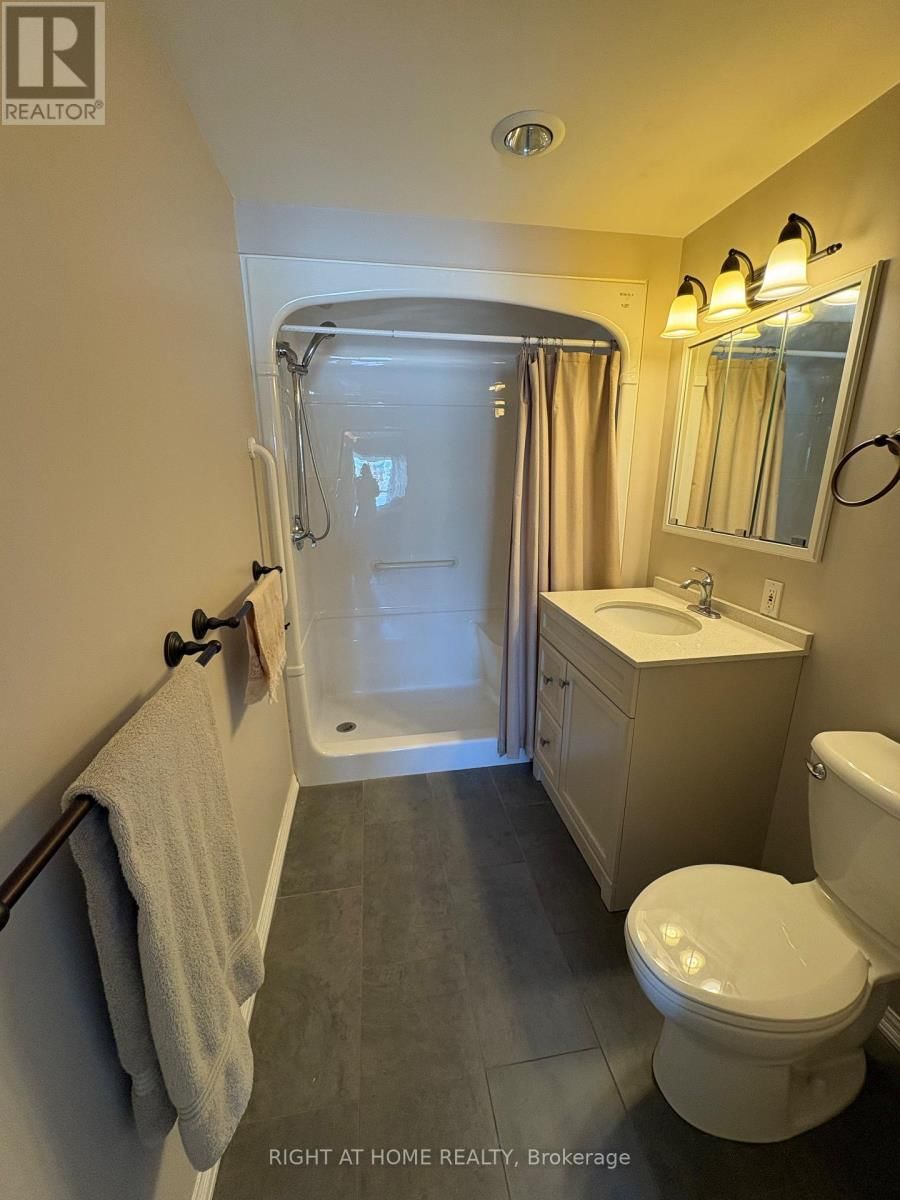 412 - 94 DEAN AVENUE Image 43