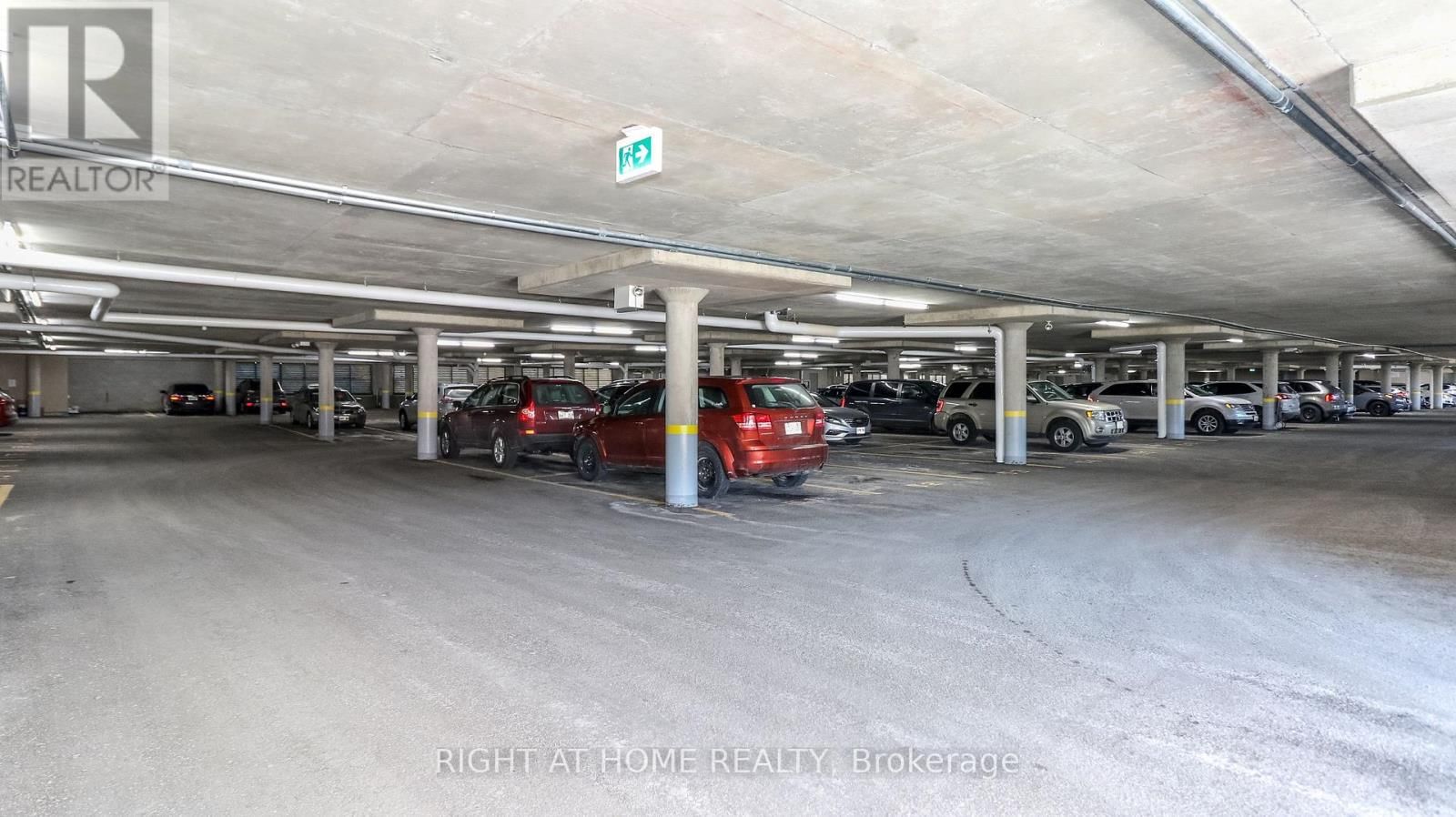 412 - 94 DEAN AVENUE Image 9