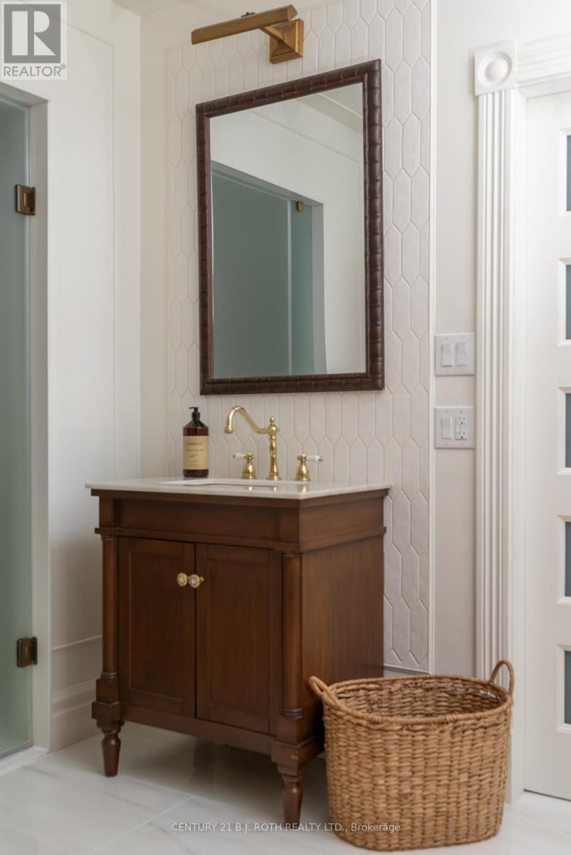 90 CUMBERLAND STREET Image 24