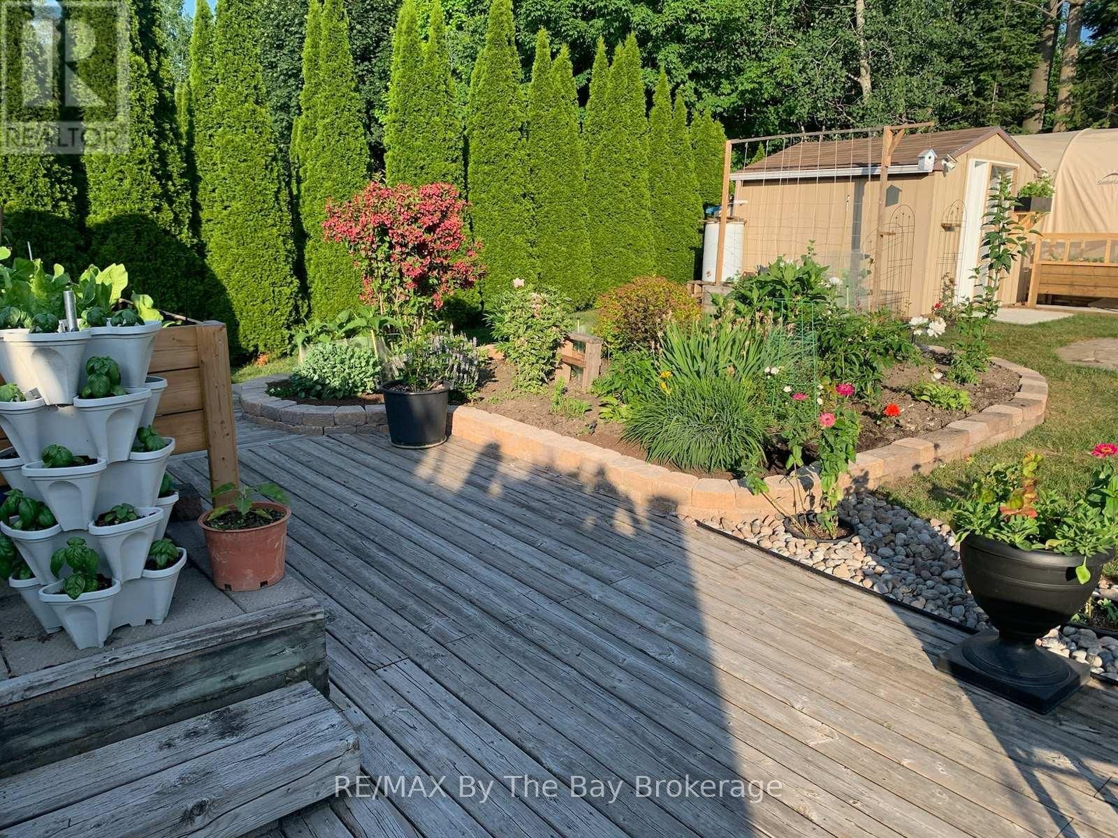 437 RAMBLEWOOD DRIVE Image 24