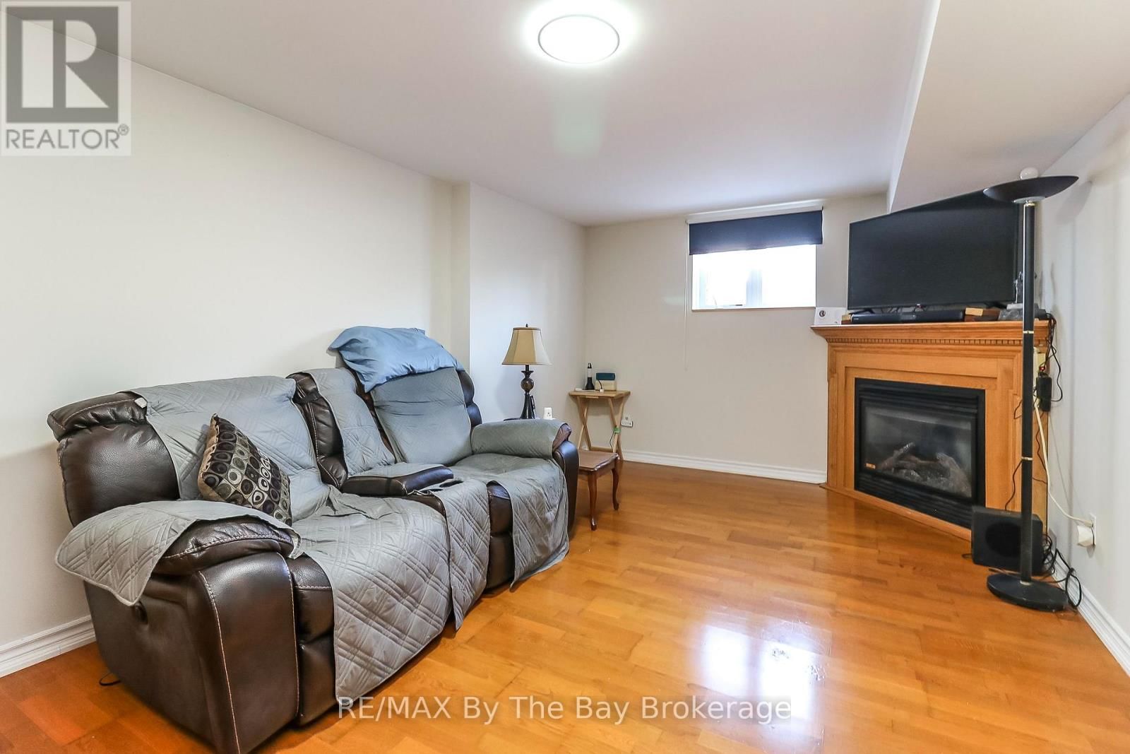 437 RAMBLEWOOD DRIVE Image 32