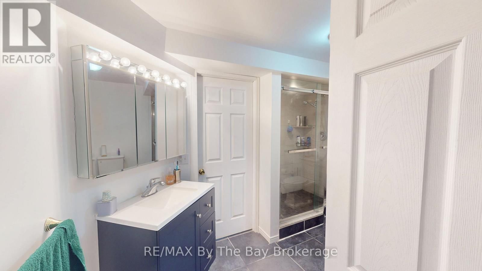 437 RAMBLEWOOD DRIVE Image 35