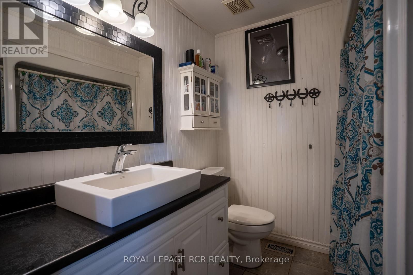 2606 CROSSLAND ROAD Image 10