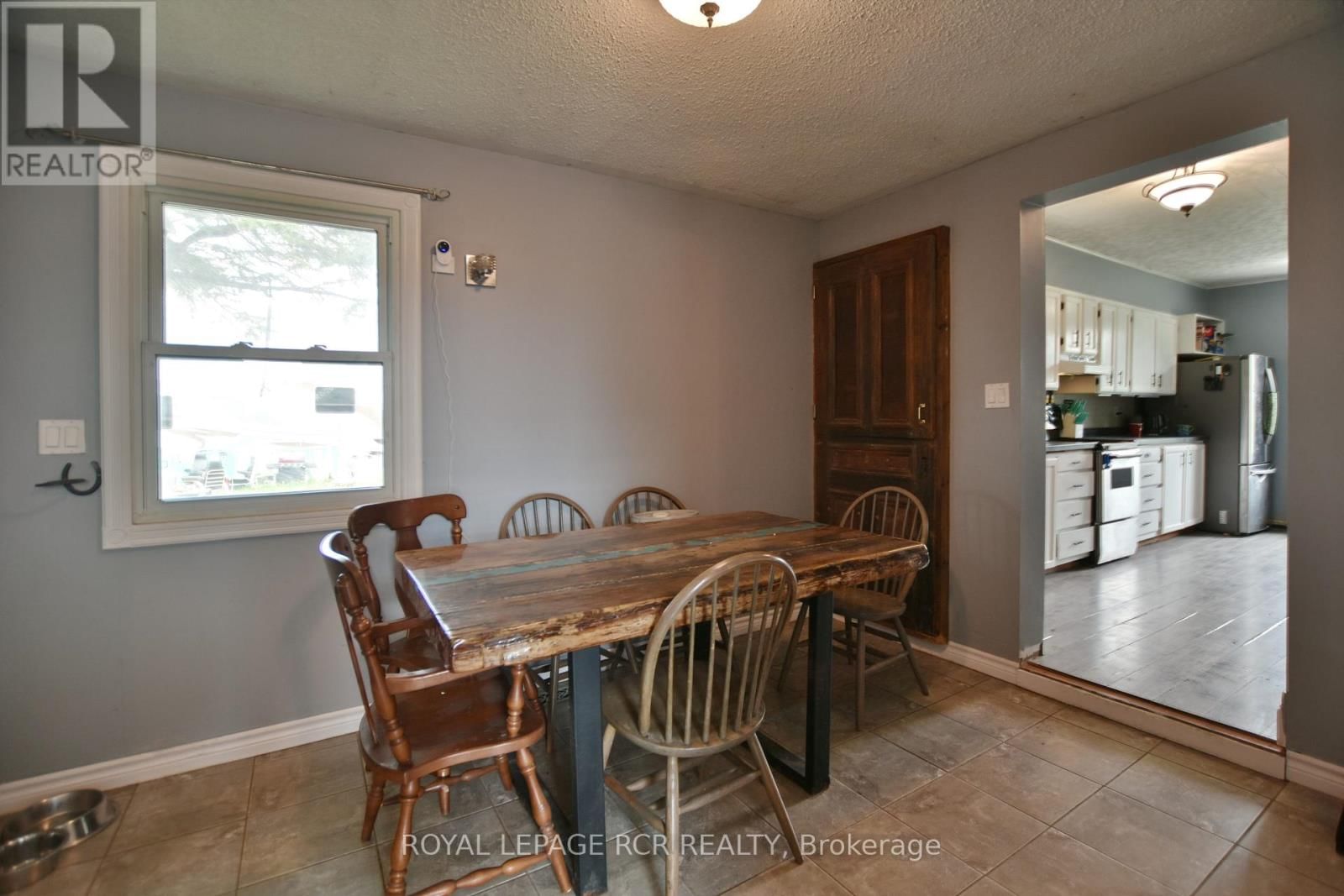 2606 CROSSLAND ROAD Image 12