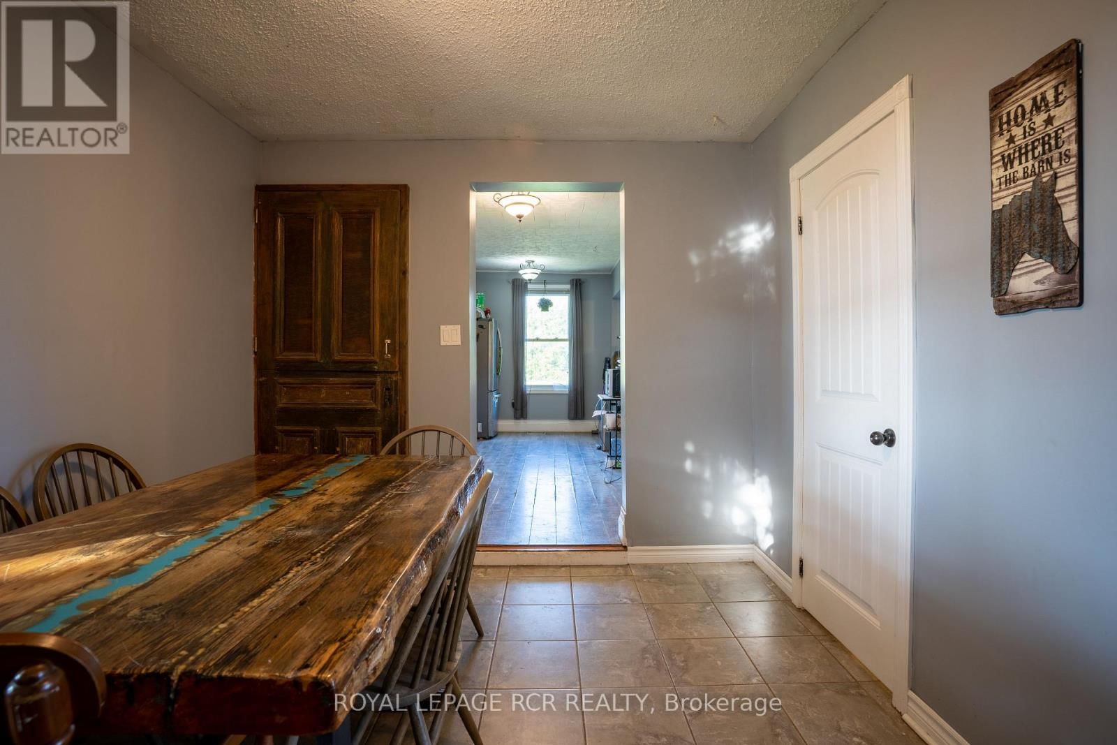 2606 CROSSLAND ROAD Image 13