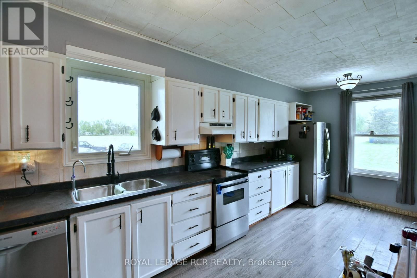 2606 CROSSLAND ROAD Image 18