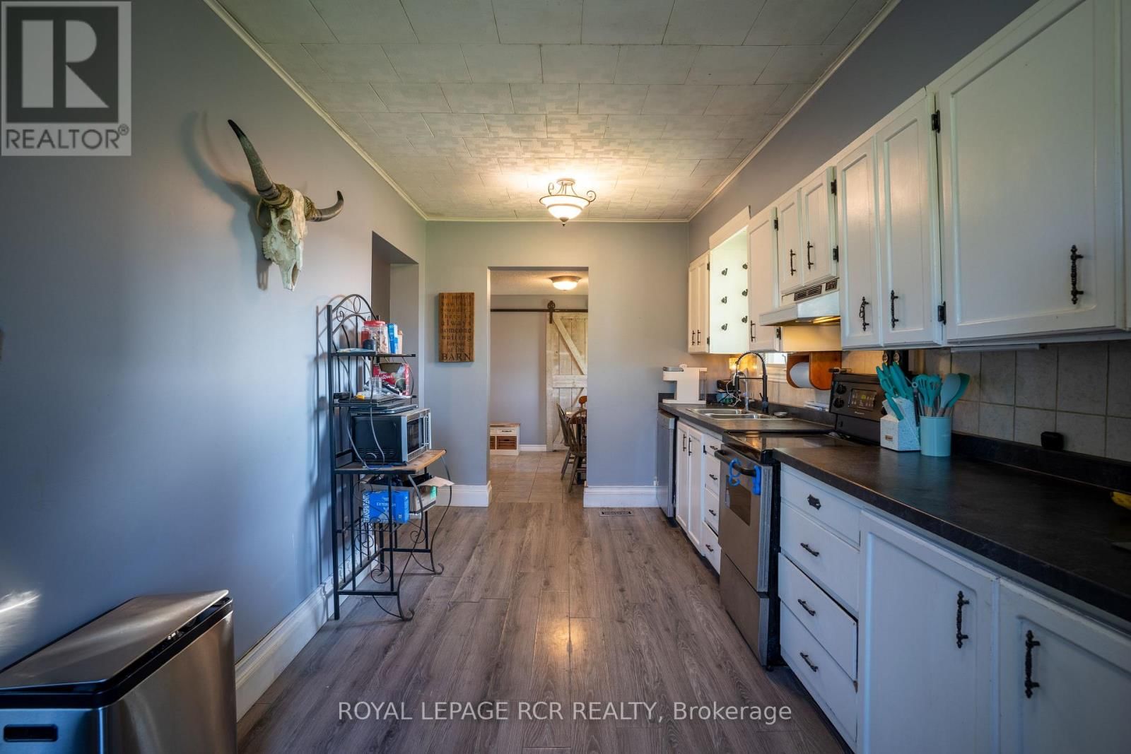 2606 CROSSLAND ROAD Image 19