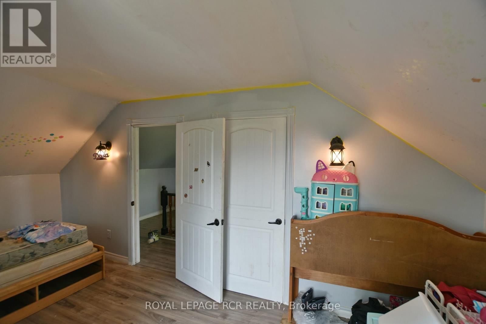 2606 CROSSLAND ROAD Image 25