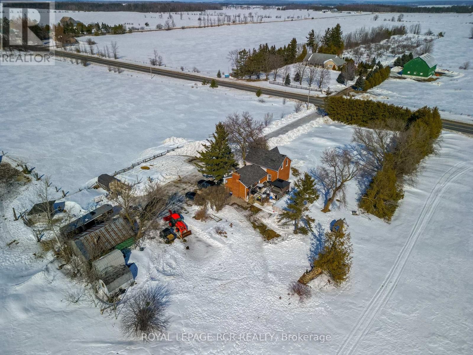 2606 CROSSLAND ROAD Image 45