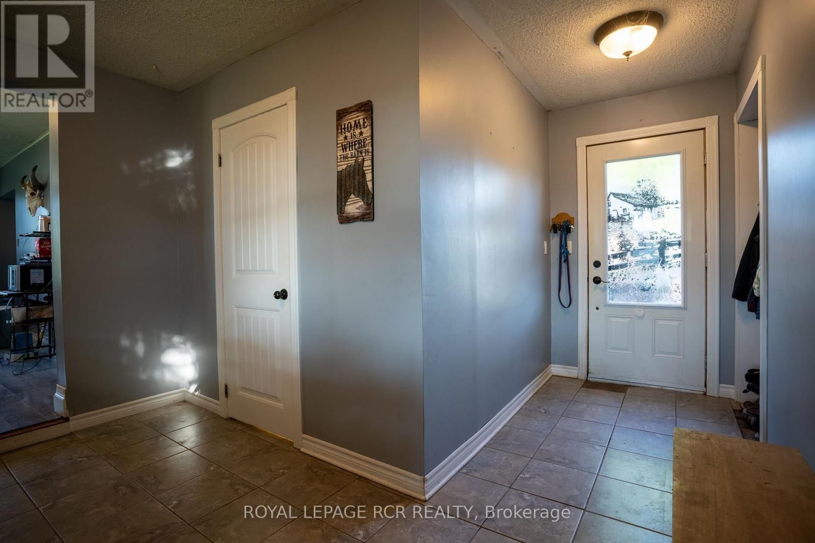 2606 CROSSLAND ROAD Image 9