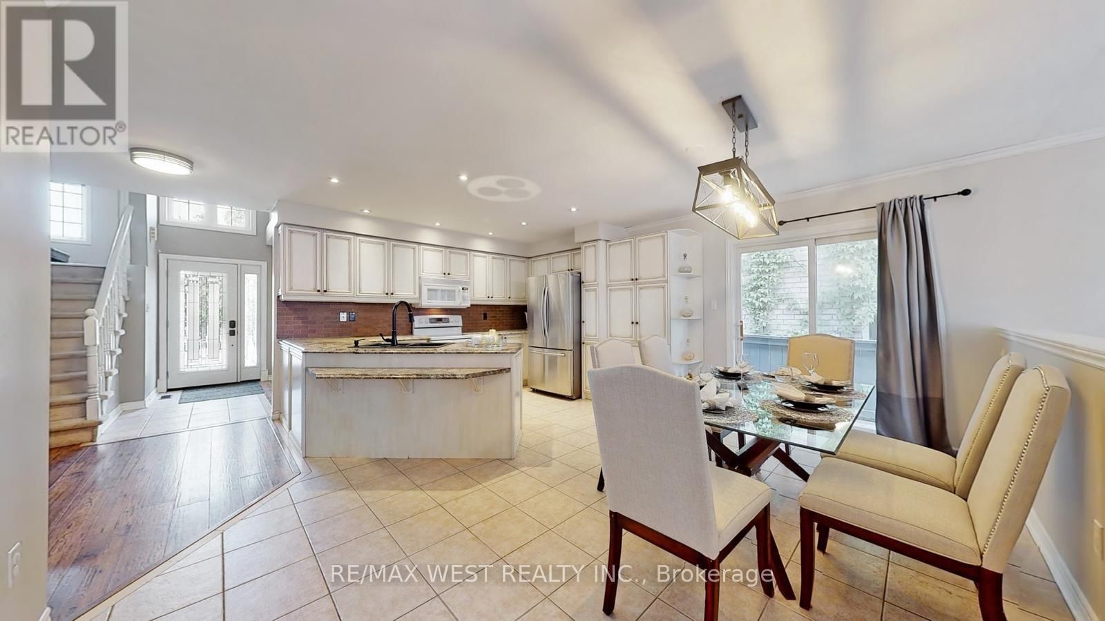 56 LIVIA HERMAN WAY NORTH Image 14