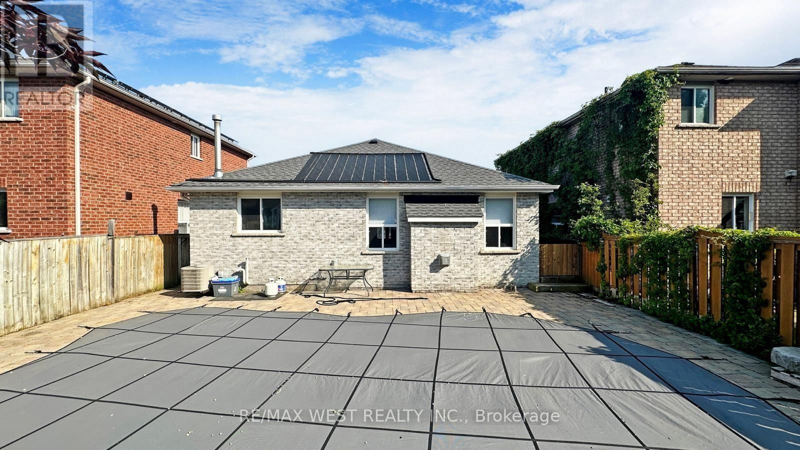 56 LIVIA HERMAN WAY NORTH Image 32