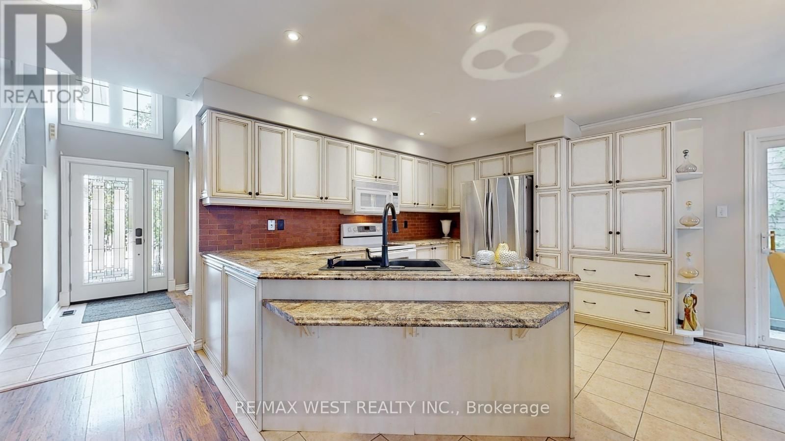 56 LIVIA HERMAN WAY NORTH Image 7