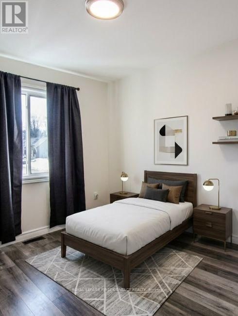 144 MEMORIAL AVENUE Image 28