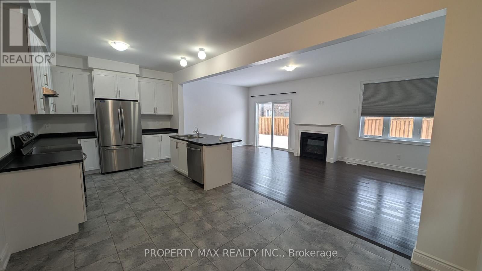 31 LISA STREET Image 11