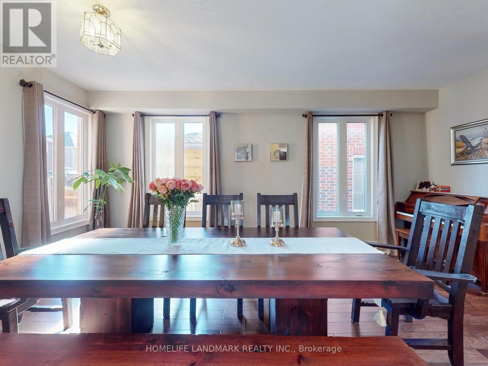 73 GRAIHAWK DRIVE Image 8