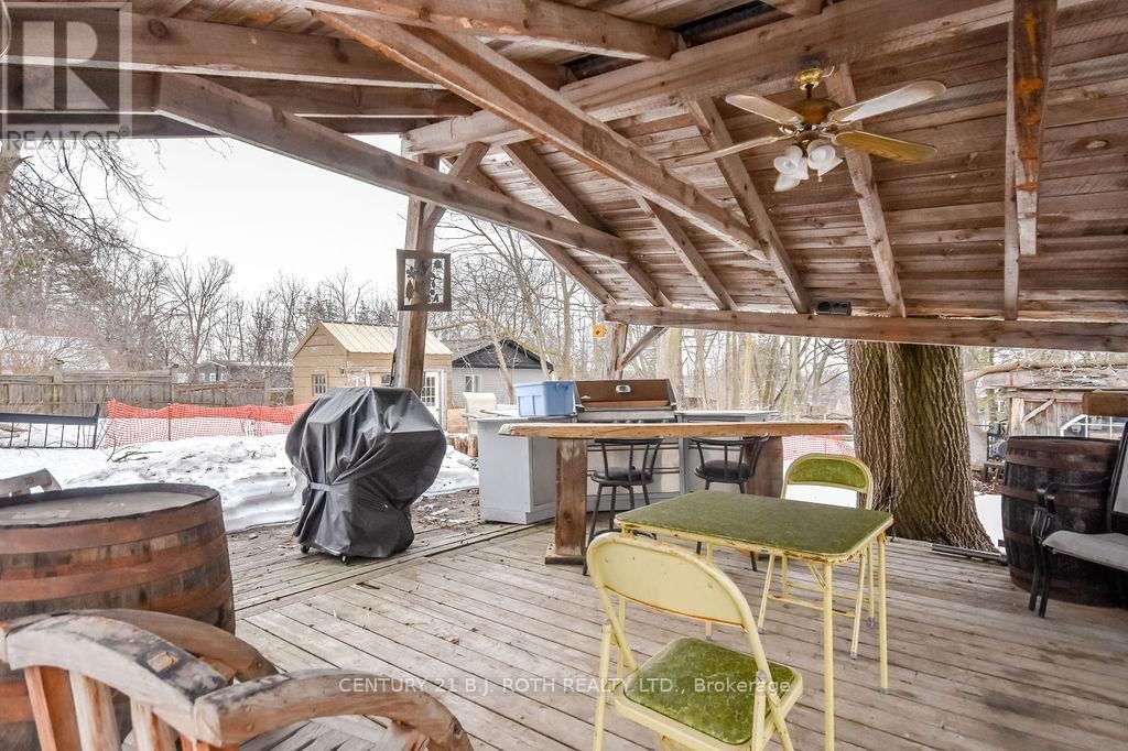 39 GROVE STREET WEST Image 31