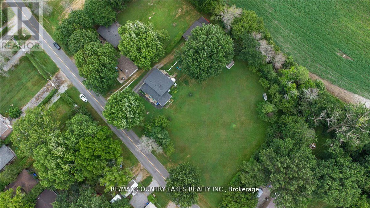 2481 LAKESHORE DRIVE Image 29