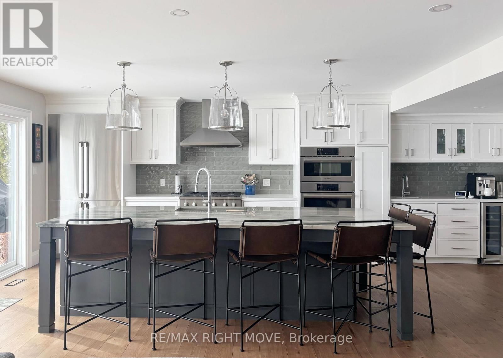 1189 WOODLAND DRIVE Image 6